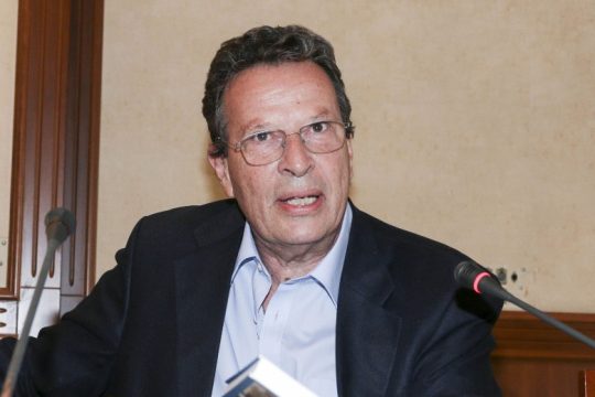 Γιώργος Κύρτσος: «Η κυβέρνηση δίνει τη χαριστική βολή στην οικονομία μας»