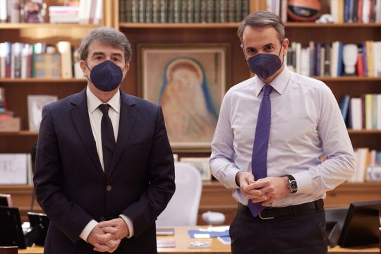 Σενάριο για εκλογές τον Μάιο εξετάζει το Μαξίμου