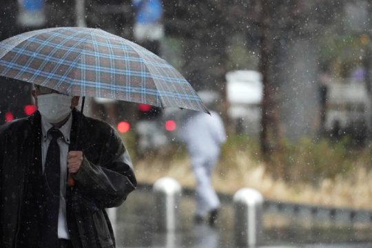 Ιαπωνία: Προειδοποιήσεις για διακοπές ρεύματος λόγω σεισμού και κακοκαιρίας