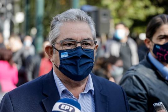 Δ. Κουτσούμπας: Οι Ένοπλες Δυνάμεις δεν έχουν καμιά δουλειά σε άδικους πολέμους