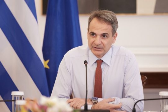 Είδε την «ενεργειακή θύελλα», όχι τις δικές του ευθύνες