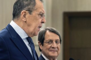 Χωρίς πυξίδα στην ουκρανική κρίση