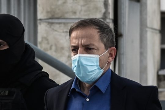 Εξόφθαλμη ανοχή της έδρας στους εκφοβισμούς του Αλ. Κούγια