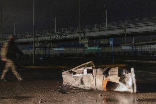 Συμφωνία για ανθρωπιστικούς διαδρόμους και τρίτος γύρος συνομιλιών