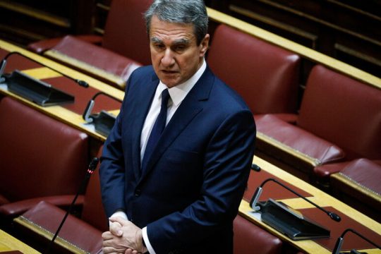 Συνεχίζεται η ανάκριση για τον Α. Λοβέρδο για τη Novartis