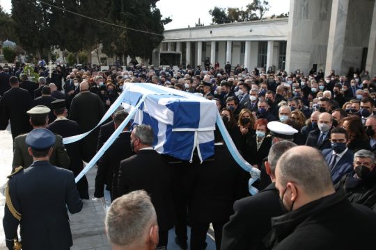 Ο πολιτικός και μη κόσμος αποχαιρέτησε τη Μαριέττα Γιαννάκου
