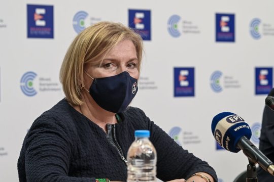 Η Ελλάδα παρέλαβε τα χάπια της Pfizer κατά της Covid-19