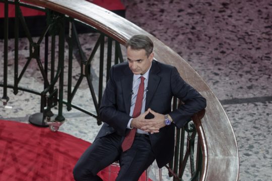 Ξαφνικά ο Μητσοτάκης μιλά για κυβέρνηση συνεργασίας