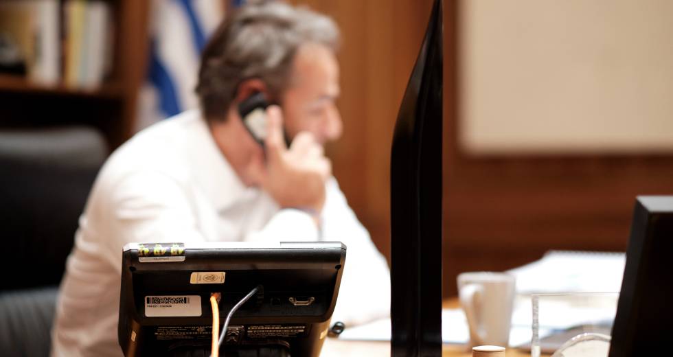 Τηλεφωνική επικοινωνία Μητσοτάκη-Ζελένσκι