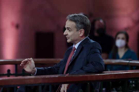 Το φουσκωμένο εγώ… προσγειώνεται