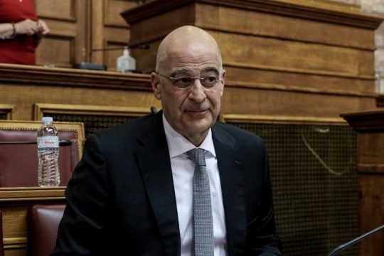 «Βοηθώντας την Ουκρανία, προβάλλουμε αυτό που πιστεύει το σύνολο της ελληνικής κοινωνίας»