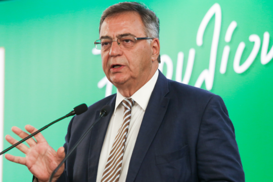 «Θύμα» του νέου κορονοϊού έπεσε ο Νίκος Χριστοδουλάκης 