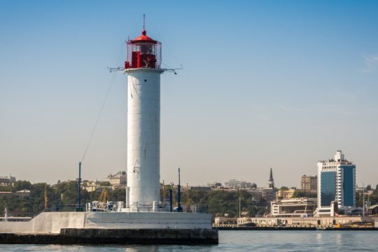ΥΝΑ: 98 οι Έλληνες ναυτικοί στη Μαύρη Θάλασσα