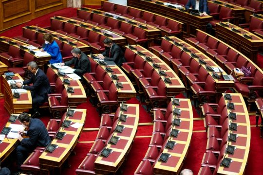 Δαιδαλώδης διαχείριση πόρων 26,7 δισ. ευρώ