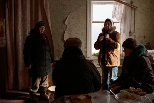 «Στραγγαλισμός» της Μαριούπολης, άλλη μια νύχτα τρόμου στην Ουκρανία