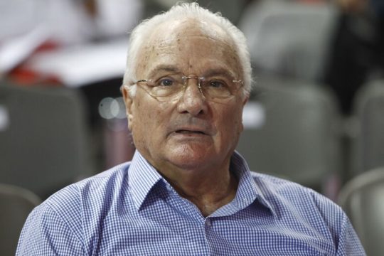 Είπε ο γάιδαρος τον πετεινό κεφάλα!