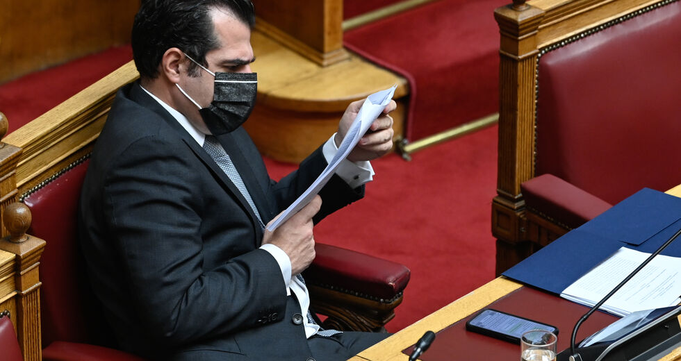 «Κανονικό» Πάσχα βλέπει ο Πλεύρης