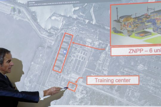 Αμερικανική «διγλωσσία» για την επίθεση στο πυρηνικό εργοστάσιο