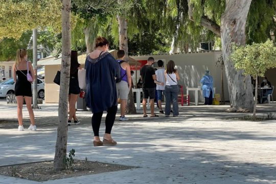 Κρήτη: Στα 1.977 τα νέα κρούσματα