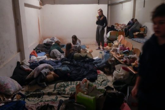 Ρωσική «ντρίμπλα» με τους ανθρωπιστικούς διαδρόμους και ξέσπασμα οργής στο Κίεβο