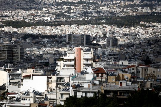 Προστασία 15 μηνών για ευάλωτους δανειολήπτες