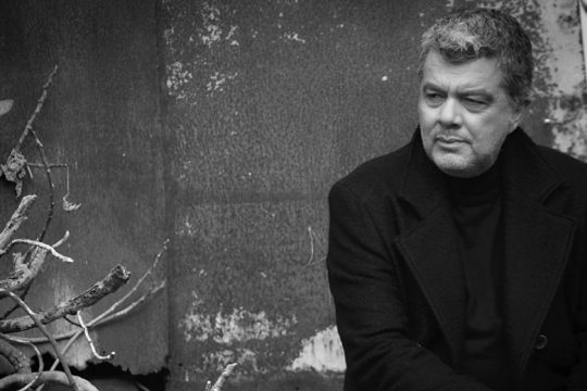 «Να ξαναθυμηθούμε την ανθρωπιά»