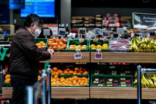 Παγκοσμιοποίηση με άδεια ράφια και τρύπιες τσέπες