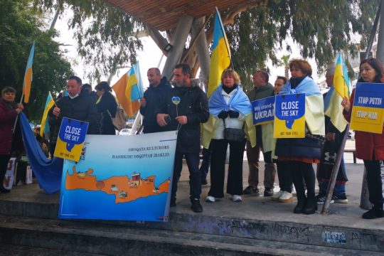 Ηράκλειο: Διαδήλωσαν για την ειρήνη στην Ουκρανία