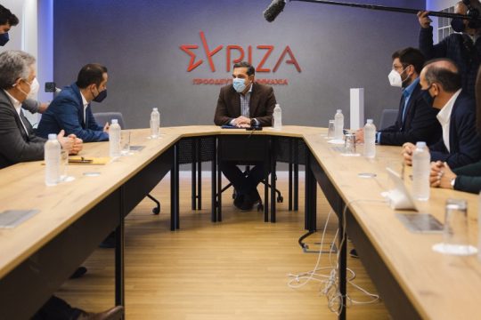 Αλ. Τσίπρας σε δημάρχους Αττικής: Ανάγκη ενίσχυσης των δήμων και των πολιτών