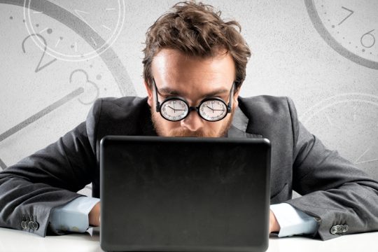 Χρονικότητες και όρια στον κόσμο του «νέτιζεν»