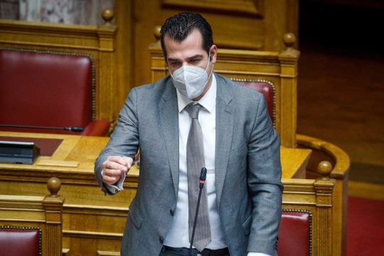 Θ. Πλεύρης: «Όσοι δεν εμβολιαστούν, δεν έχουν θέση στο ΕΣΥ»