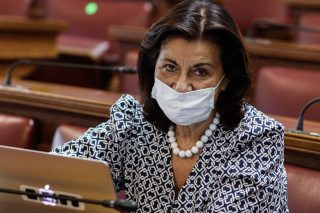Η απευθείας ανάθεση δεν απέτρεψε τη διακοπή των σχολικών γευμάτων