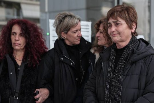 Ξέσπασε η μητέρα της Ελένης για τη νέα διακοπή της δίκης σε β’ βαθμό