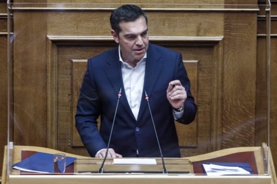 «Για ποιανού τα συμφέροντα κυβερνάτε κύριε Μητσοτάκη;»