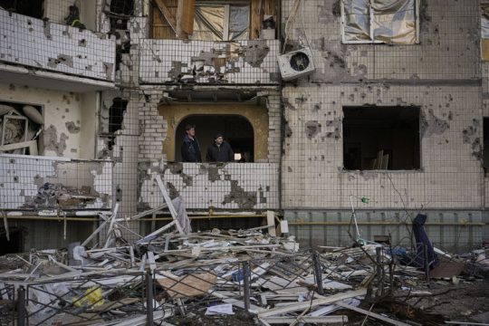 Αυτόπτης μάρτυρας γράφει για τους βομβαρδισμούς