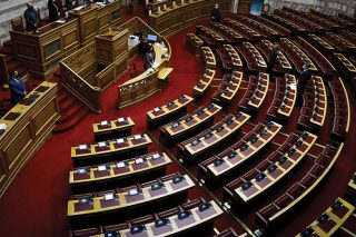 «Πρότυπες προτάσεις» για έργα χωρίς… ανταγωνισμό