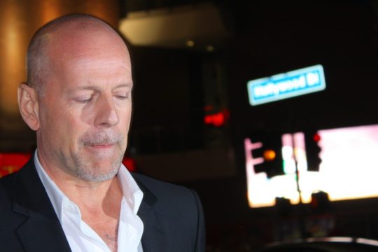 Ο Μπρους Γουίλις αφήνει την υποκριτική καθώς πάσχει από αφασία