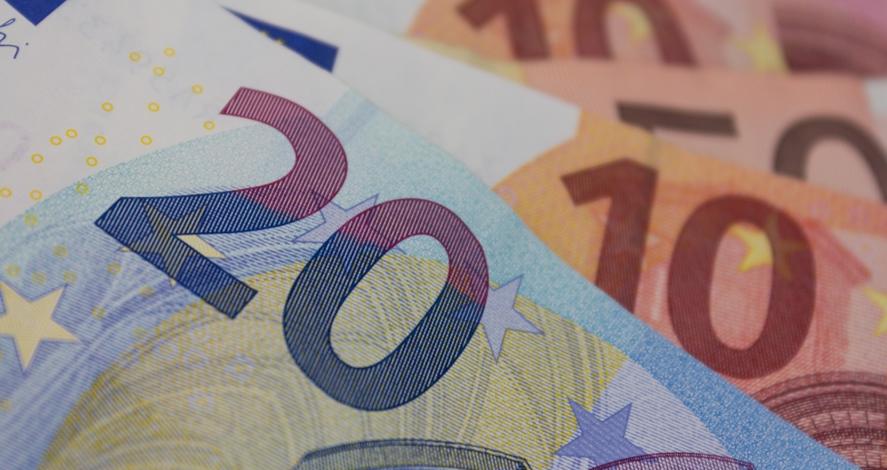 Περί λεφτόδεντρων…
