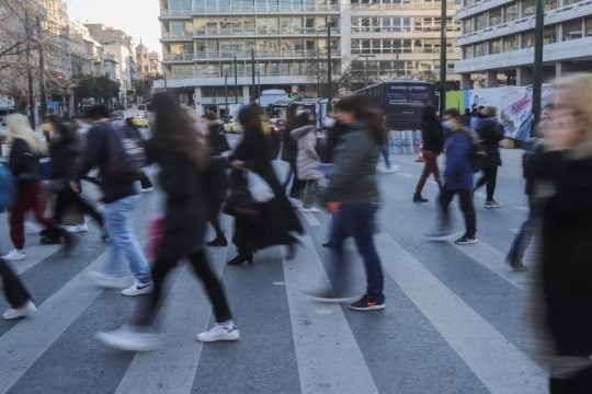Η Ελλάδα, στην πιο ακραία ταχύτητα απόκλισης