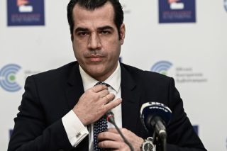 Αμείλικτα τα στατιστικά της πανδημίας