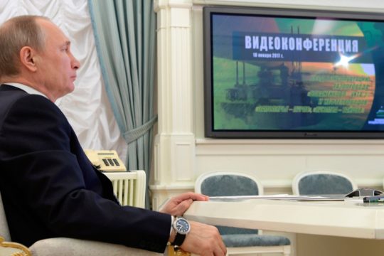 Οι… δανεικοί αυτόχειρες