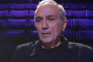 «Αν είμαστε μόνο νευρώνες και συνάψεις, πού είναι το πνεύμα;»