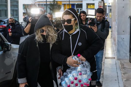 Ξυλοδαρμό κατήγγειλε η Ρούλα Πισπιρίγκου