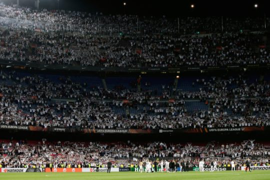 Πυρετός στο Λονδίνο για τους εκδρομείς από τη Φρανκφούρτη