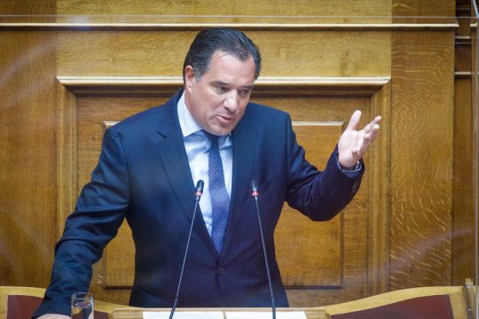 Νέα «έκτακτα» μέτρα από τον Αδωνι Γεωργιάδη
