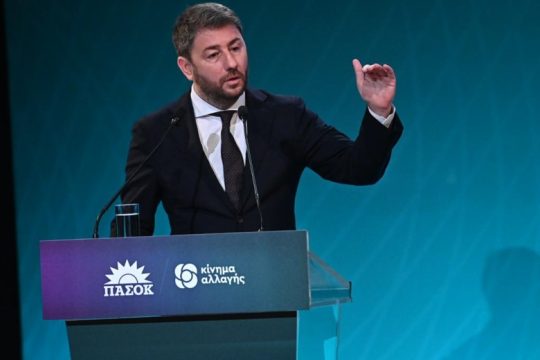 Ν. Ανδρουλάκης κατά Μητσοτάκη-Τσίπρα: «Πελατειακοί και οι δύο»