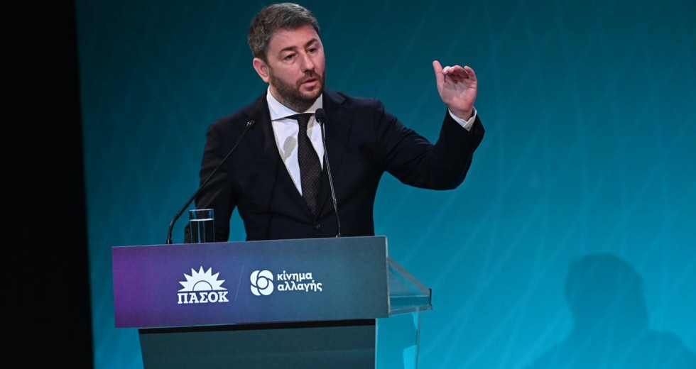 Ν. Ανδρουλάκης κατά Μητσοτάκη-Τσίπρα: «Πελατειακοί και οι δύο»