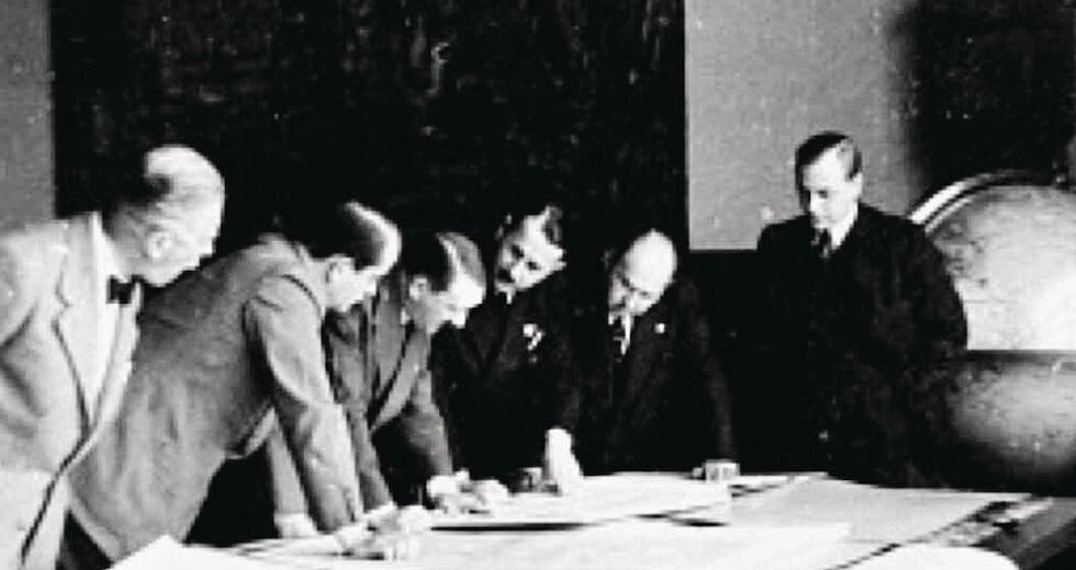 Ο σκοτεινός κύκλος του Φύρερ, πριν και μετά