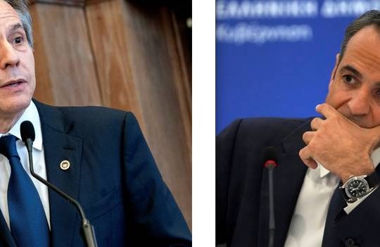 Aνταλλαγή φιλοφρονήσεων με φόντο την αποστολή όπλων από την Ελλάδα στην Ουκρανία