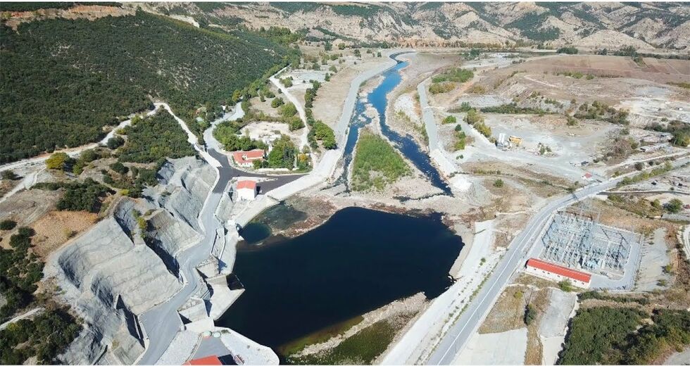 Οι ΑΠΕ, η τιμή του ρεύματος και οι ανενεργές «μπαταρίες» της ΔΕΗ
